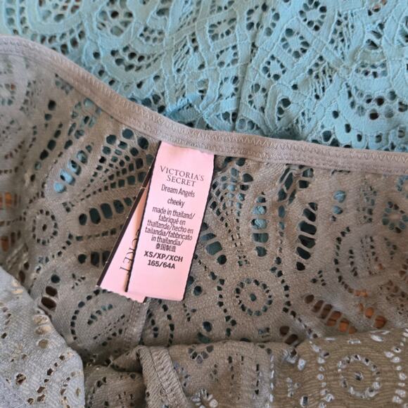 Victoria's Secret Lace Dream Angels Cheeky Panty Bundle Sz XS New 3 pieces - Picture 3 of 4